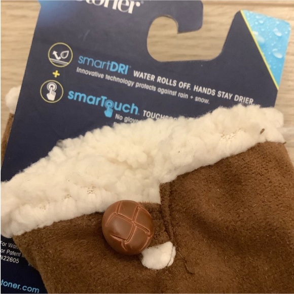 NWT Isotoner cognac women’s smart dri gloves❤️❤️❤️❤️ - Picture 4 of 6